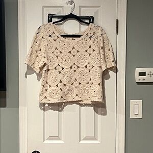 Elegant Cream Crochet Lace Women's Top size large